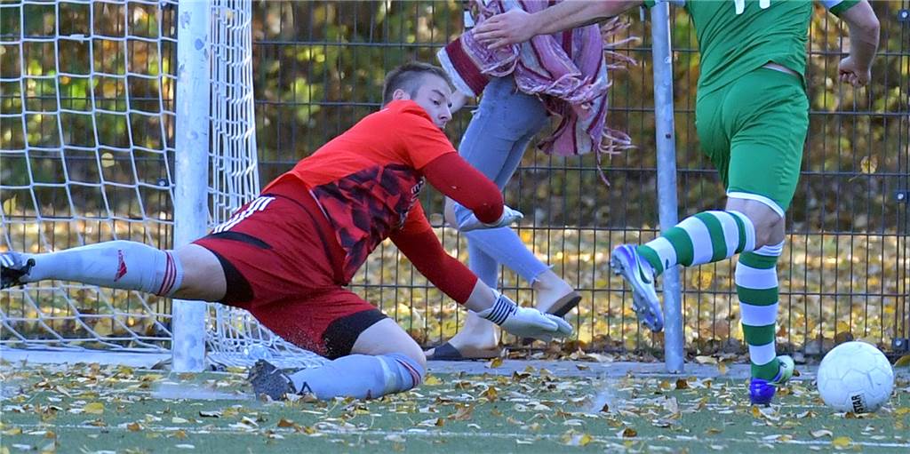 Preußen-Torwart Marcel Möller „kotzt die Verletzung tierisch an“ Preußen-Torwart Marcel Möller „kotzt die Verletzung tierisch an“