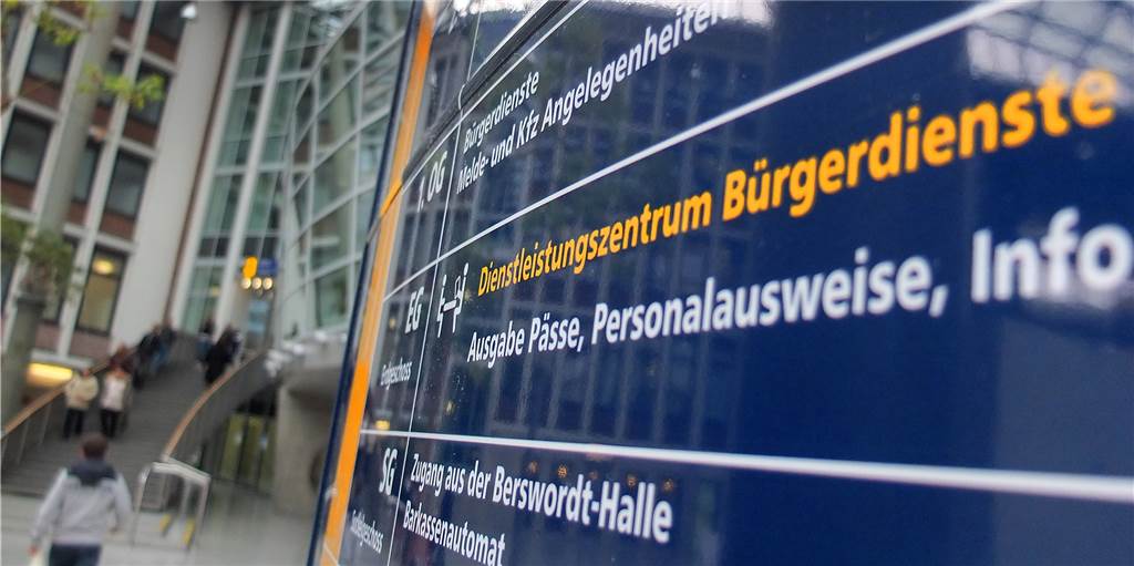 Bürgerdiensten fehlt weiter Personal – dabei wollen 1000 Bewerber dort arbeiten Bürgerdiensten fehlt weiter Personal – dabei wollen 1000 Bewerber dort arbeiten