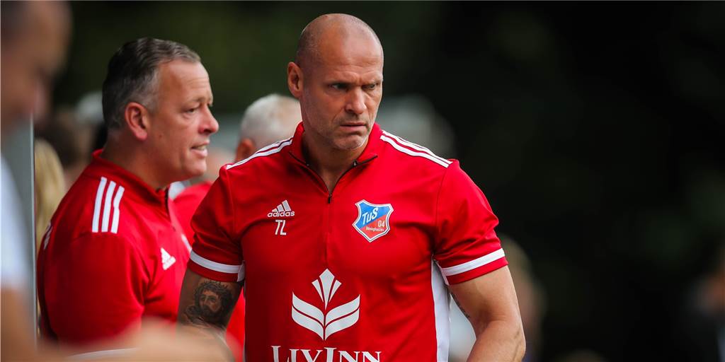 Der TuS Bövinghausen muss die nächsten Wochen ohne Trainer Thorsten Legat auskommen Der TuS Bövinghausen muss die nächsten Wochen ohne Trainer Thorsten Legat auskommen