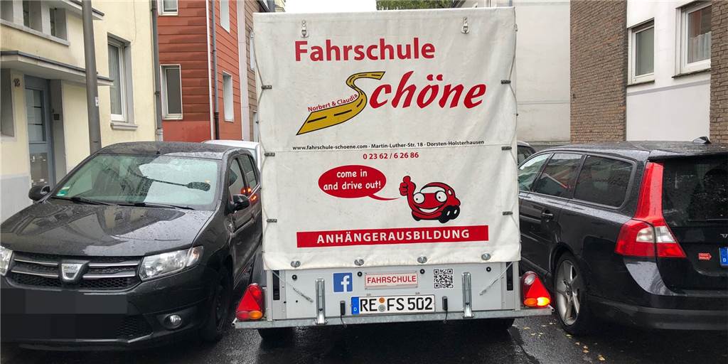 Krasse Parkplatz-Not im Gerichtsviertel - So reagiert die Stadt auf zugeparkte Straßen Krasse Parkplatz-Not im Gerichtsviertel - So reagiert die Stadt auf zugeparkte Straßen