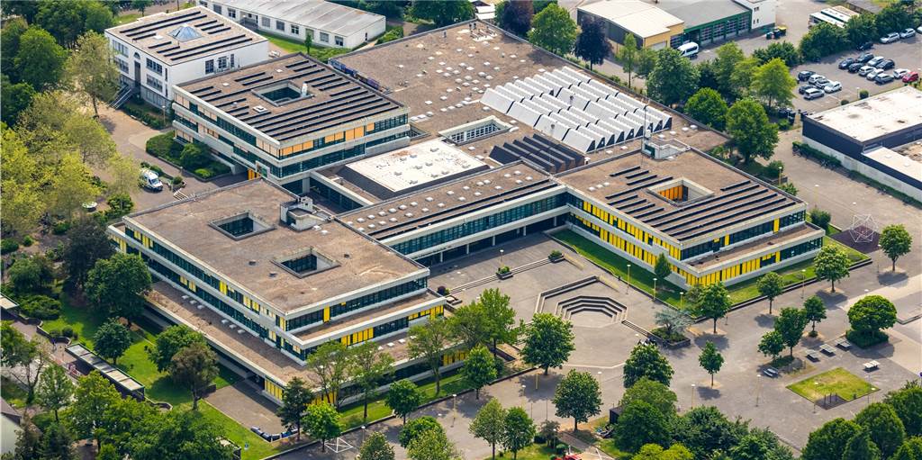 Das Joseph-König-Gymnasium braucht mehr Platz und wartet auf den Anbau Das Joseph-König-Gymnasium braucht mehr Platz und wartet auf den Anbau