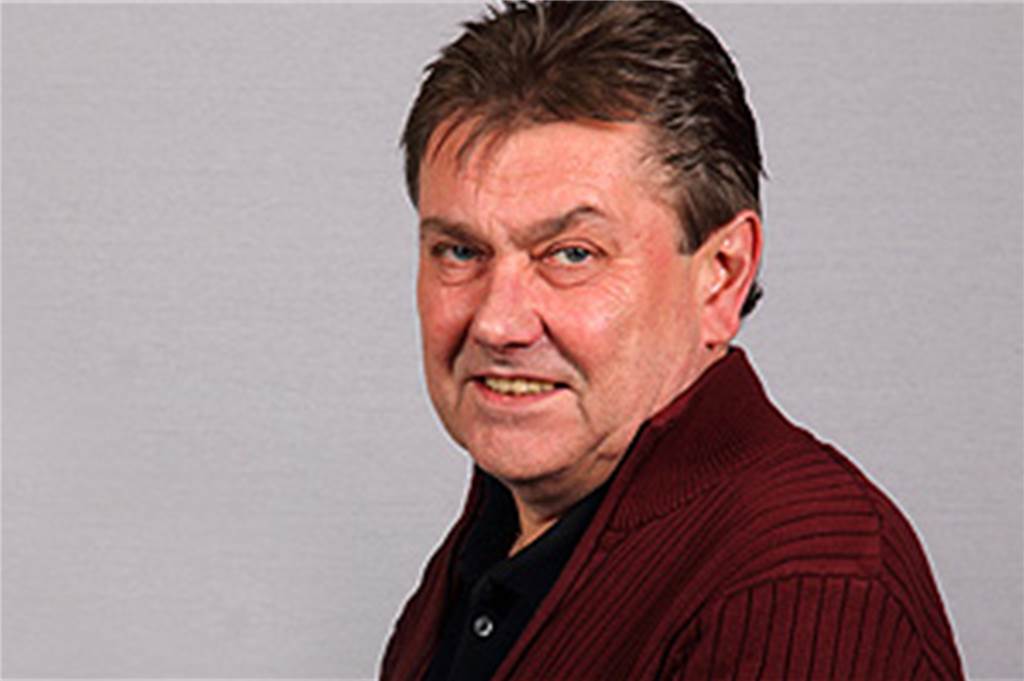 Dennis Teuber trifft für Neururer-Elf auf St. Pauli Dennis Teuber trifft für Neururer-Elf auf St. Pauli