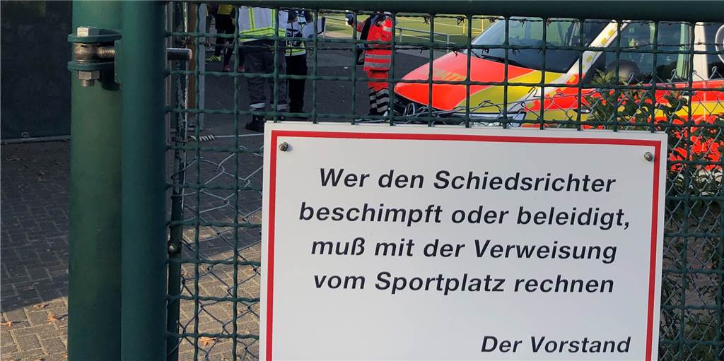Konsequenz aus Massenschlägerei: Stadt droht Problemvereinen, den Sportplatz wegzunehmen Konsequenz aus Massenschlägerei: Stadt droht Problemvereinen, den Sportplatz wegzunehmen