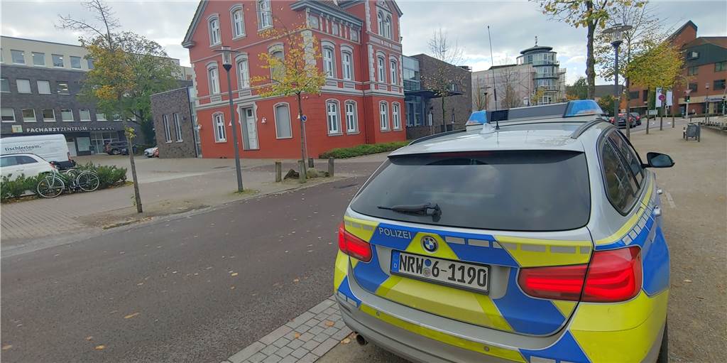Jüdisches Museum steht rund um die Uhr unter Polizei-Schutz Jüdisches Museum steht rund um die Uhr unter Polizei-Schutz