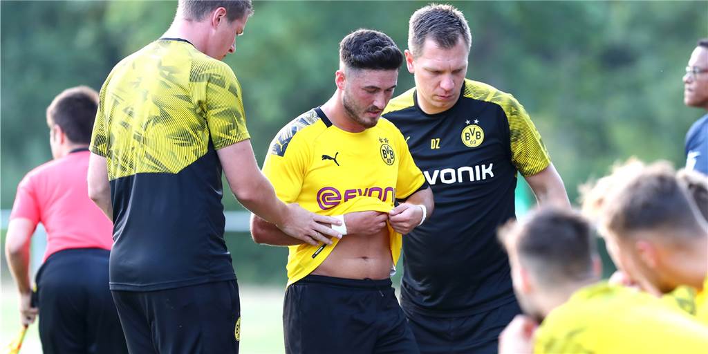 Heikler Instagram-Post: BVB II gibt Arif Et „Bedenkzeit“ und streicht Stürmer aus dem Kader Heikler Instagram-Post: BVB II gibt Arif Et „Bedenkzeit“ und streicht Stürmer aus dem Kader