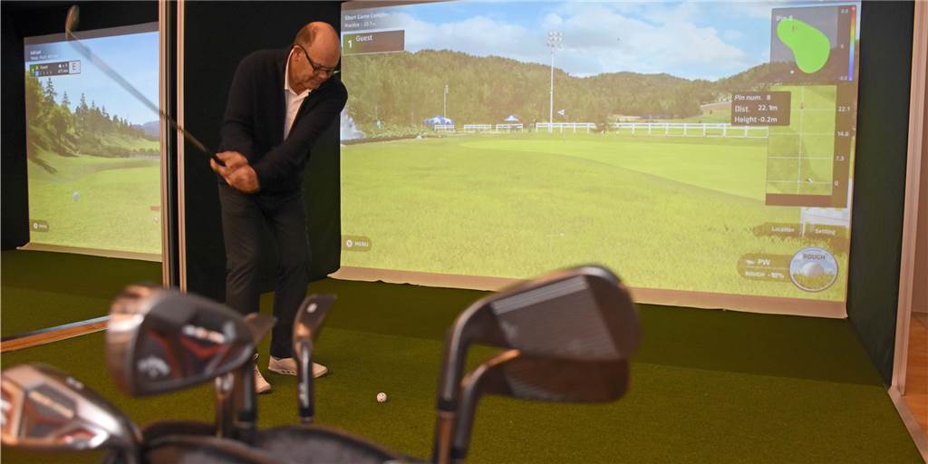 Golfhalle Münsterland: So sieht es in der neuen Nordkirchener Indoor-Golfanlage aus Golfhalle Münsterland: So sieht es in der neuen Nordkirchener Indoor-Golfanlage aus