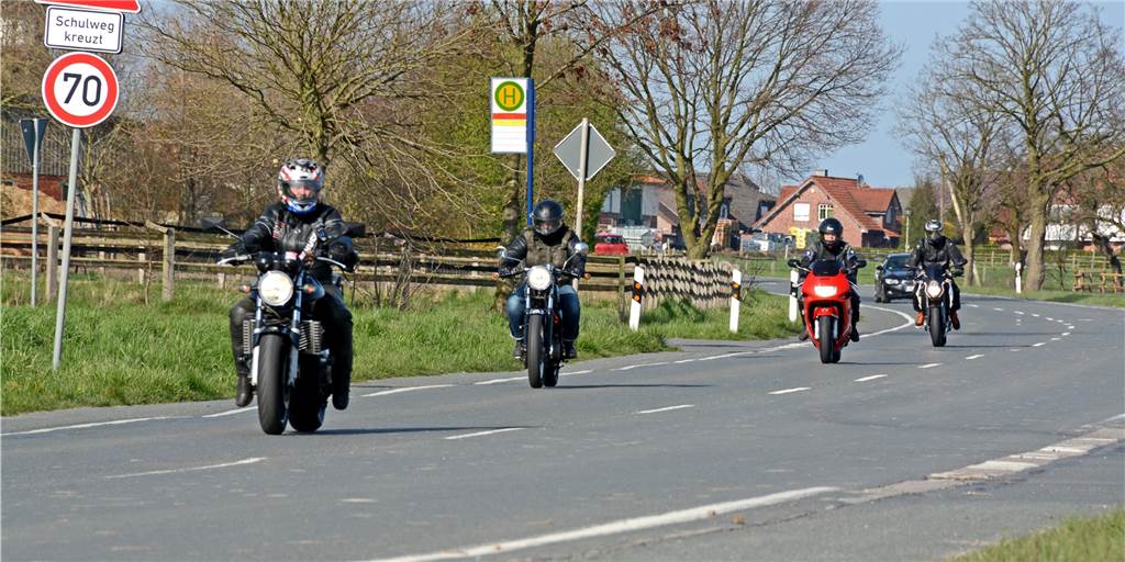Ärger über Motorradlärm: Ein Plan von der Gemeinde Nordkirchen wurde bereits abgelehnt Ärger über Motorradlärm: Ein Plan von der Gemeinde Nordkirchen wurde bereits abgelehnt