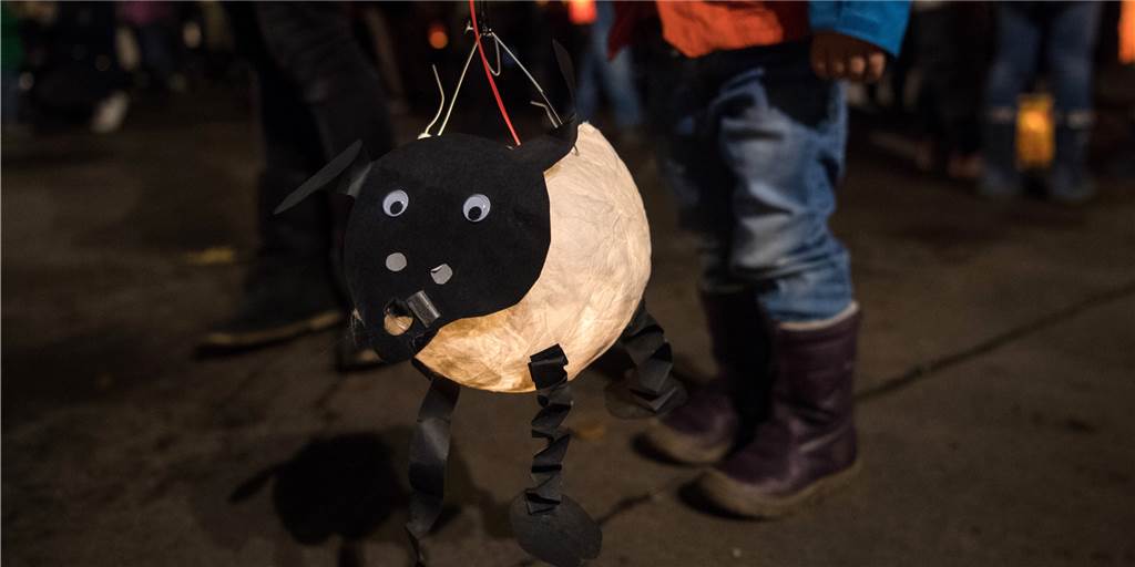 St. Martin 2019 in Haltern: Bei diesen Umzügen erleuchten bunte Laternen den Weg St. Martin 2019 in Haltern: Bei diesen Umzügen erleuchten bunte Laternen den Weg