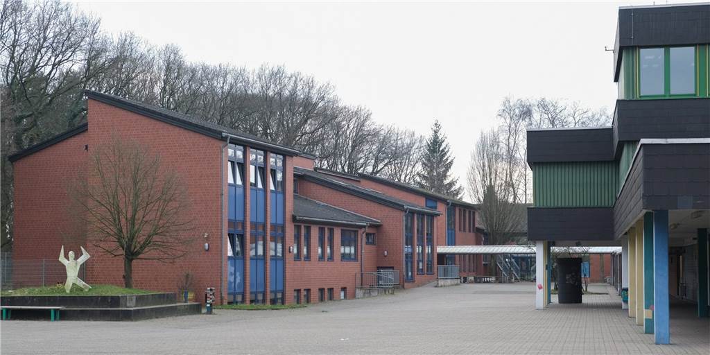 Gesamtschule Waltrop über Chancen und Risiken eines zweiten Standorts in Castrop-Rauxel Gesamtschule Waltrop über Chancen und Risiken eines zweiten Standorts in Castrop-Rauxel