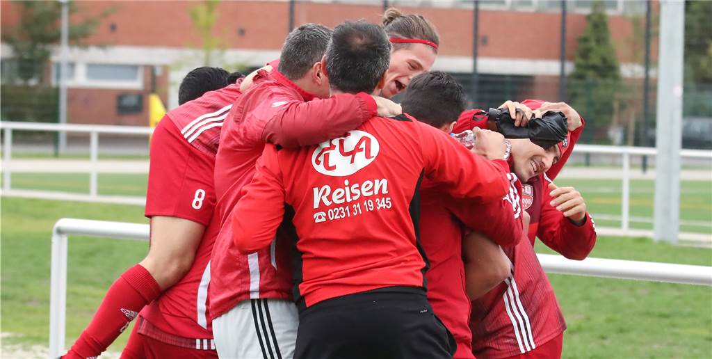Bezirksliga-Überblick: Türkspor feiert Herbstmeisterschaft, Mengede verdirbt Körne den Spaß Bezirksliga-Überblick: Türkspor feiert Herbstmeisterschaft, Mengede verdirbt Körne den Spaß