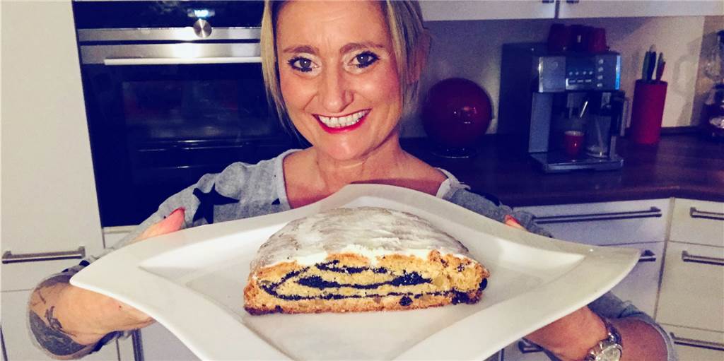 Vorweihnachtlicher Mohnstollen macht Lust auf die Adventszeit Vorweihnachtlicher Mohnstollen macht Lust auf die Adventszeit