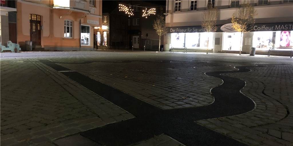 Weihnachtsbaum für Olfen: Die Suche nach einer Tanne für den Marktplatz hat ein Ende Weihnachtsbaum für Olfen: Die Suche nach einer Tanne für den Marktplatz hat ein Ende