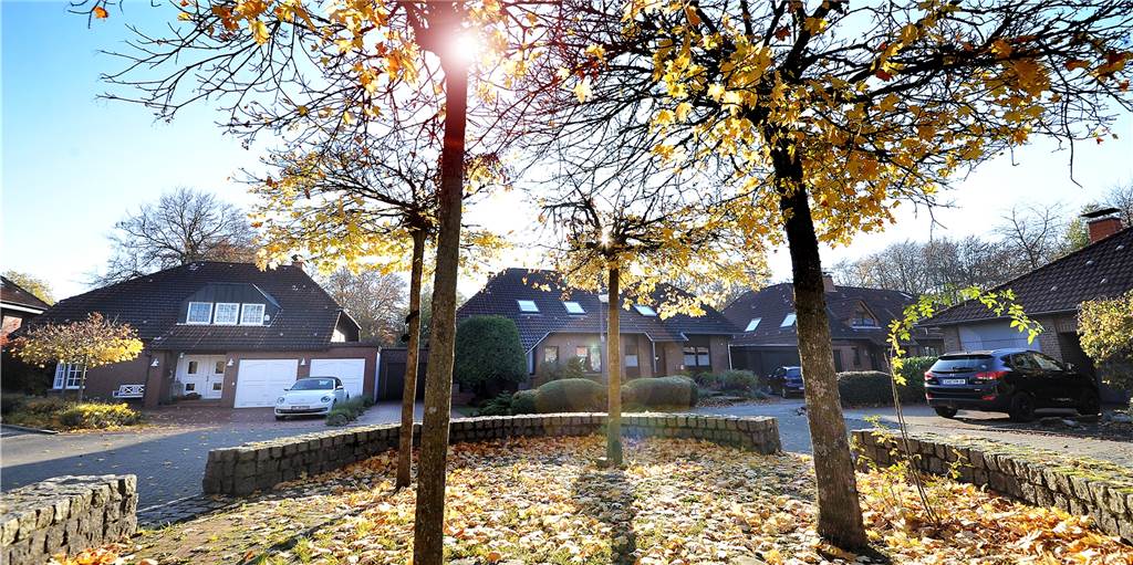 Schadstoffe an Cottenburg? 2020 wird der Boden auf Schwerin untersucht Schadstoffe an Cottenburg? 2020 wird der Boden auf Schwerin untersucht