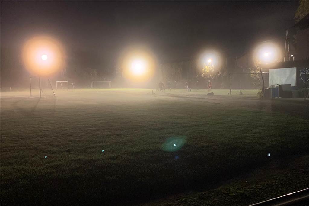 Castrop-Rauxels kuriosester Sportplatz: Wenn der Flachpass zur Volleyauflage wird
