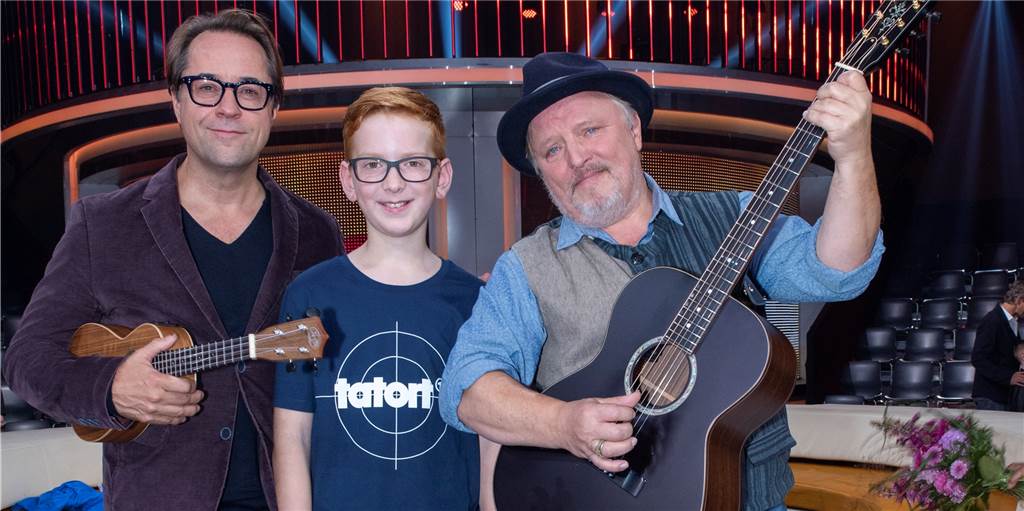 Paul (10) aus Davensberg misst sich bei „Klein gegen Groß“ mit Axel Prahl und Jan Josef Liefers Paul (10) aus Davensberg misst sich bei „Klein gegen Groß“ mit Axel Prahl und Jan Josef Liefers