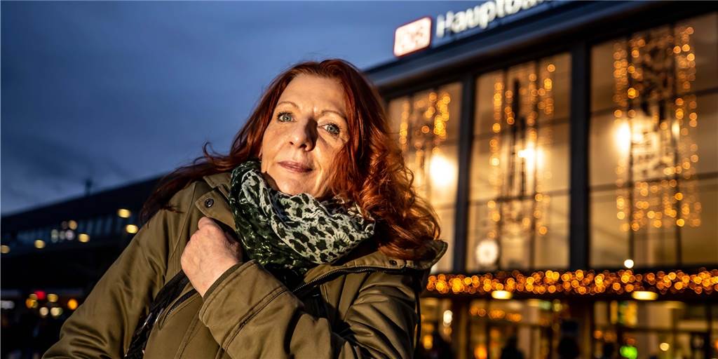 „Club der Teufelinnen“ trifft sich absichtlich mit Betrügern – und lässt sie festnehmen „Club der Teufelinnen“ trifft sich absichtlich mit Betrügern – und lässt sie festnehmen