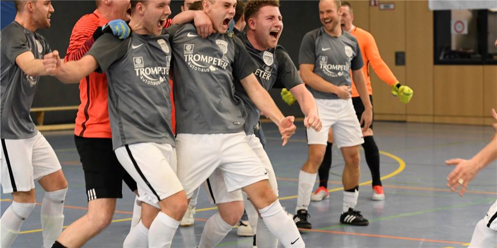 Von Interviews bis Meister-Feiern: Die besten Videos der Lüner Hallenstadtmeisterschaft Von Interviews bis Meister-Feiern: Die besten Videos der Lüner Hallenstadtmeisterschaft