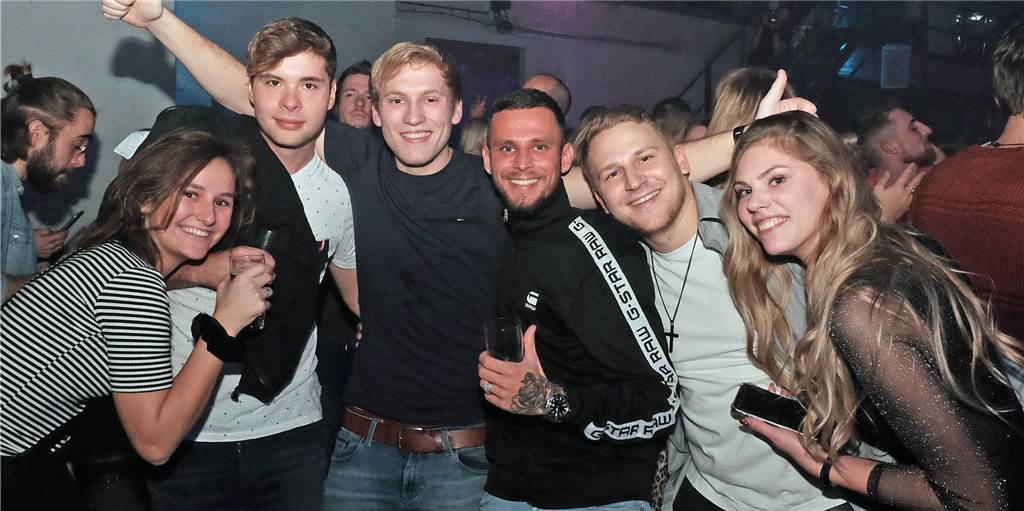 Die besten Bilder von der doppelten X-MAS-Party in Dorsten (mit Fotostrecke) Die besten Bilder von der doppelten X-MAS-Party in Dorsten (mit Fotostrecke)