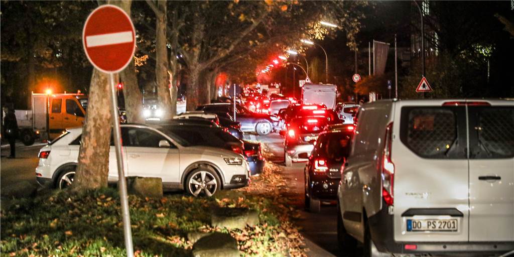 Innenstadt Ost: Verkehrskollaps droht – Verwaltung muss jetzt Lösungen anbieten Innenstadt Ost: Verkehrskollaps droht – Verwaltung muss jetzt Lösungen anbieten