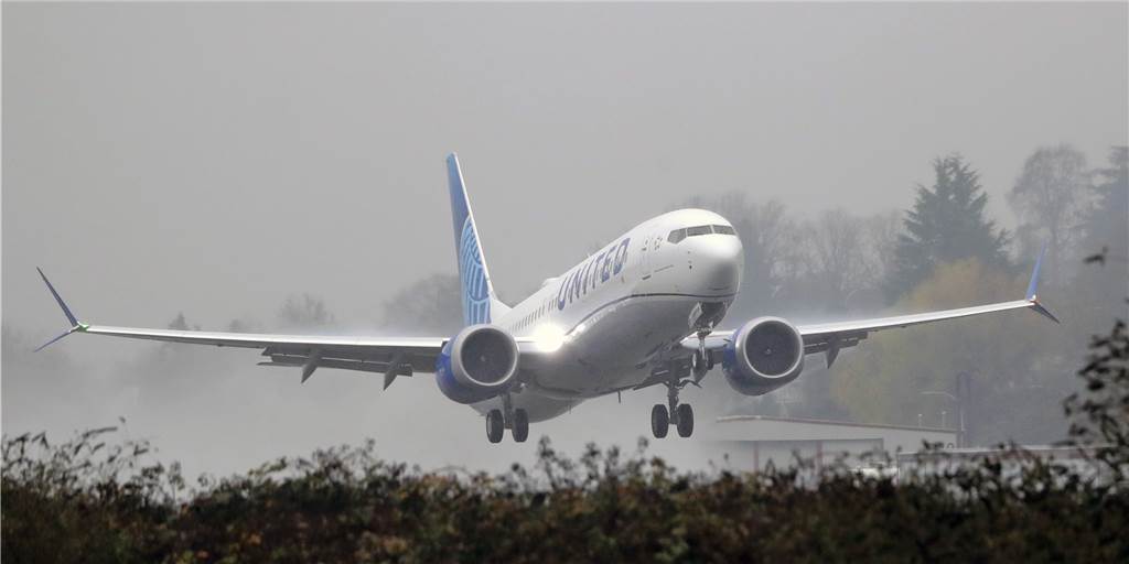 Ab 2020 wird es teurer, Pakete zu verschicken und mit dem Flugzeug unterwegs zu sein Ab 2020 wird es teurer, Pakete zu verschicken und mit dem Flugzeug unterwegs zu sein