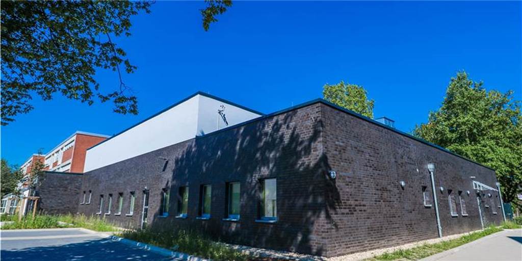 Dortmunder Schüler sollen Mord an Lehrer geplant haben - Prozess verschiebt sich Dortmunder Schüler sollen Mord an Lehrer geplant haben - Prozess verschiebt sich