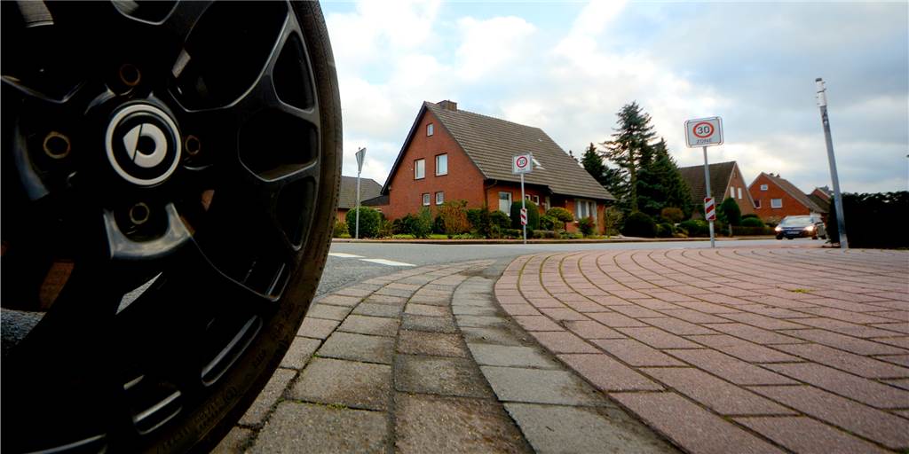 Unfallflucht unter Alkohol kostet 24-Jährigen den Führerschein – 17-Jähriger lügt Unfallflucht unter Alkohol kostet 24-Jährigen den Führerschein – 17-Jähriger lügt