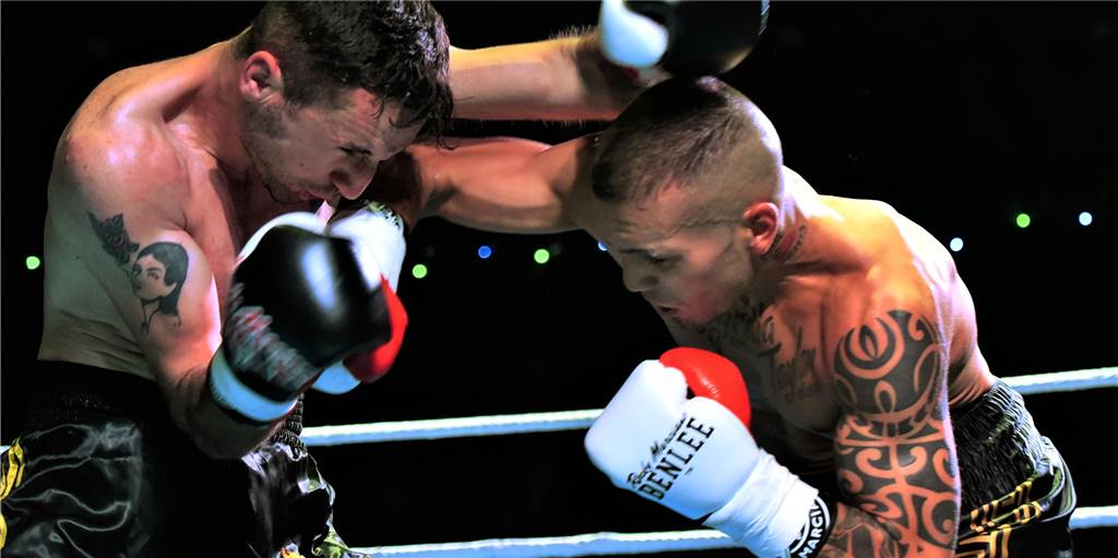 Boxen unterm Zirkuszelt - Dorstener Neujahrs Fight Night war ein Erfolg Boxen unterm Zirkuszelt - Dorstener Neujahrs Fight Night war ein Erfolg