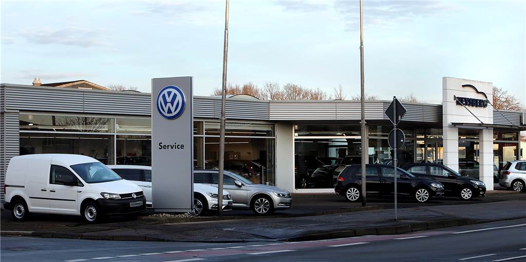 Halterner Autohaus Keysberg: Volkswagen-Händler lässt VW-Logo aus Firmenschild entfernen Das Autohaus Keysberg verkauft keine VW-Neuwagen mehr.