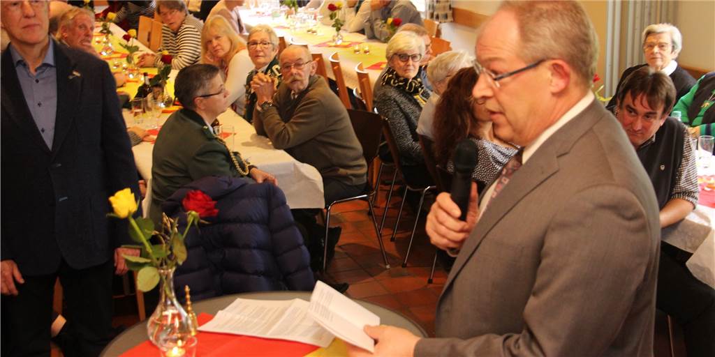 Entbehrungen und Vorfreude: Gemeinde stimmt sich auf Zeit ein ohne Stiftskirche Cappenberg Entbehrungen und Vorfreude: Gemeinde stimmt sich auf Zeit ein ohne Stiftskirche Cappenberg