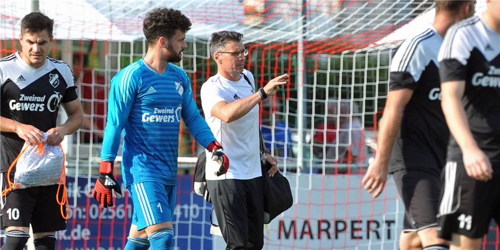 TuS Wüllen ersetzt Uwe Stampfer durch einen Spielertrainer TuS Wüllen ersetzt Uwe Stampfer durch einen Spielertrainer