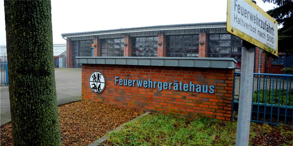 Gerätehaus der Feuerwehr muss saniert werden – wie teuer das wird, ist noch nicht klar Gerätehaus der Feuerwehr muss saniert werden – wie teuer das wird, ist noch nicht klar