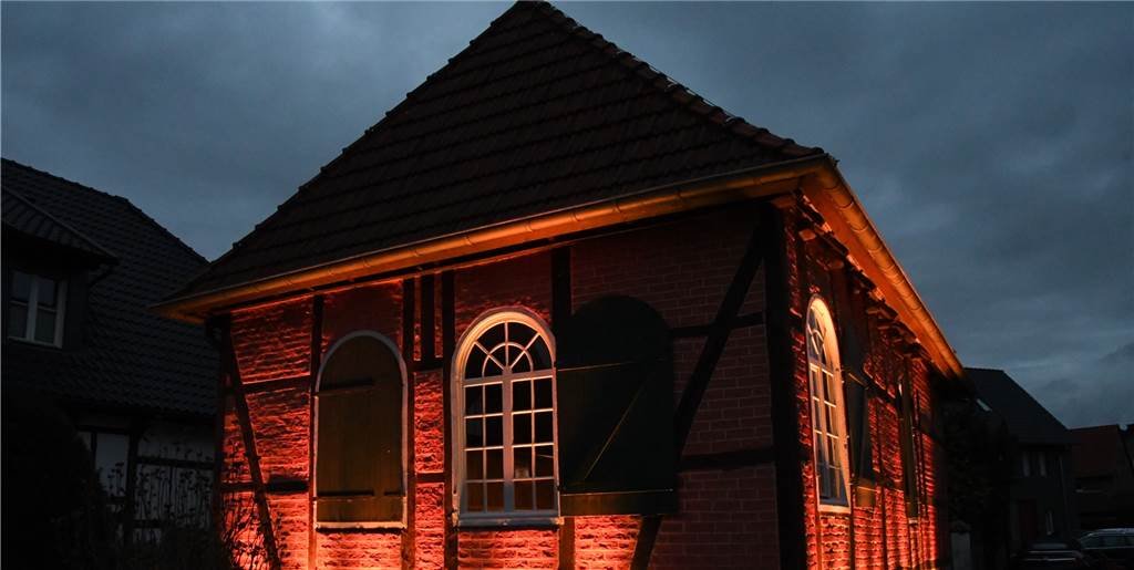 Synagoge in Bork: An historischem Datum ins Licht der Öffentlichkeit gerückt Synagoge in Bork: An historischem Datum ins Licht der Öffentlichkeit gerückt