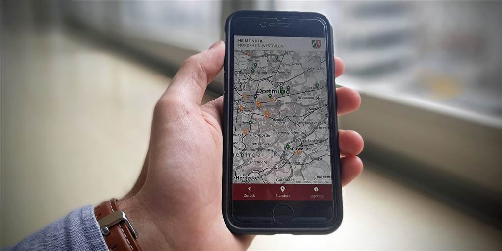 Pflegeplatz-App „Heimfinder“ zeigt viele freie Plätze in Dortmund - Seniorenheim-Träger üben Kritik Pflegeplatz-App „Heimfinder“ zeigt viele freie Plätze in Dortmund - Seniorenheim-Träger üben Kritik