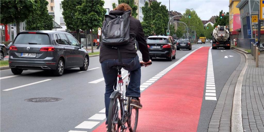 Große Kampagne: Stadt Dortmund will Autofahrer zum Umsteigen bewegen