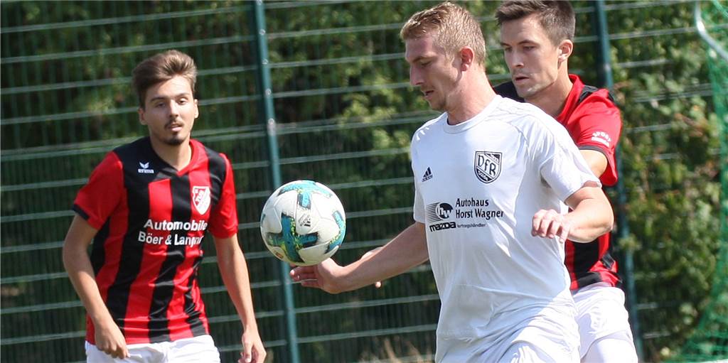 FC Roj läuft heiß: Fünf Tore in 19 Minuten, VfR Sölde testet gegen St. Pauli FC Roj läuft heiß: Fünf Tore in 19 Minuten, VfR Sölde testet gegen St. Pauli