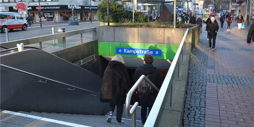 Brutaler Überfall mitten am Tag – Wie macht DSW21 die Bahnstationen sicher? Brutaler Überfall mitten am Tag – Wie macht DSW21 die Bahnstationen sicher?