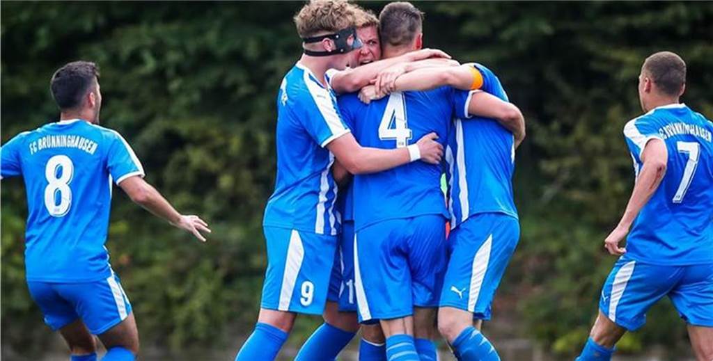 FC Brünninghausen holt Kicker aus der Bezirksliga und Spieler vom Ligakonkurrenten FC Brünninghausen holt Kicker aus der Bezirksliga und Spieler vom Ligakonkurrenten