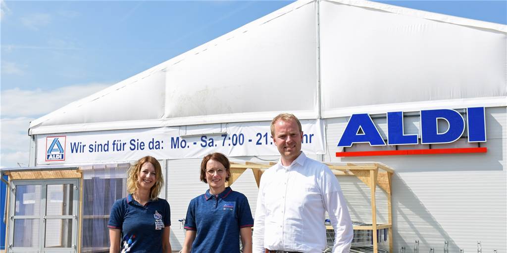 Aldi-Zelt in Vreden wird bald wieder abgebaut - Termin für Eröffnung des Neubaus steht Aldi-Zelt in Vreden wird bald wieder abgebaut - Termin für Eröffnung des Neubaus steht