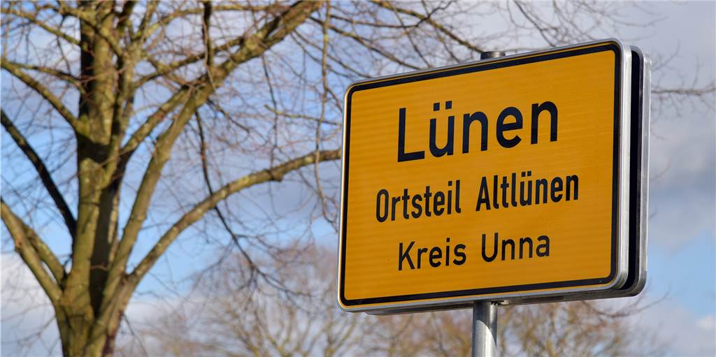 Altlünen existiert auf neuen Schildern weiter - obwohl es den Ortsteil gar nicht gibt Auf dem Ortsschild an der Münsterstraße steht „Altlünen“ - obwohl es diesen Ortsteil eigentlich gar nicht gibt.