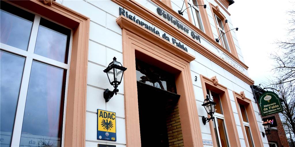 Fabio Bettin verlässt zum 1. April das Restaurant „Da Fabio“ und den Südlohner Hof Der bisherige Betreiber Fabio Bettin verlässt Südlohn und das Restaurant „Da Fabio“.