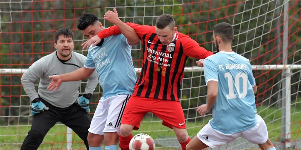 Sieben Tore, zwei Rote Karten: So lief das Derby zwischen dem BV Brambauer und FC Brambauer Sieben Tore, zwei Rote Karten: So lief das Derby zwischen dem BV Brambauer und FC Brambauer