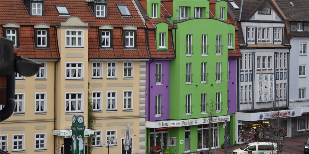 Trotz NRW-Tourismus mit Rekordzahlen: Hotels in Lünen haben weniger Gäste Auch die Inhaber vom Hotel an der Persiluhr haben zu spüren bekommen, dass 2019 weniger Gäste nach Lünen gekommen sind.