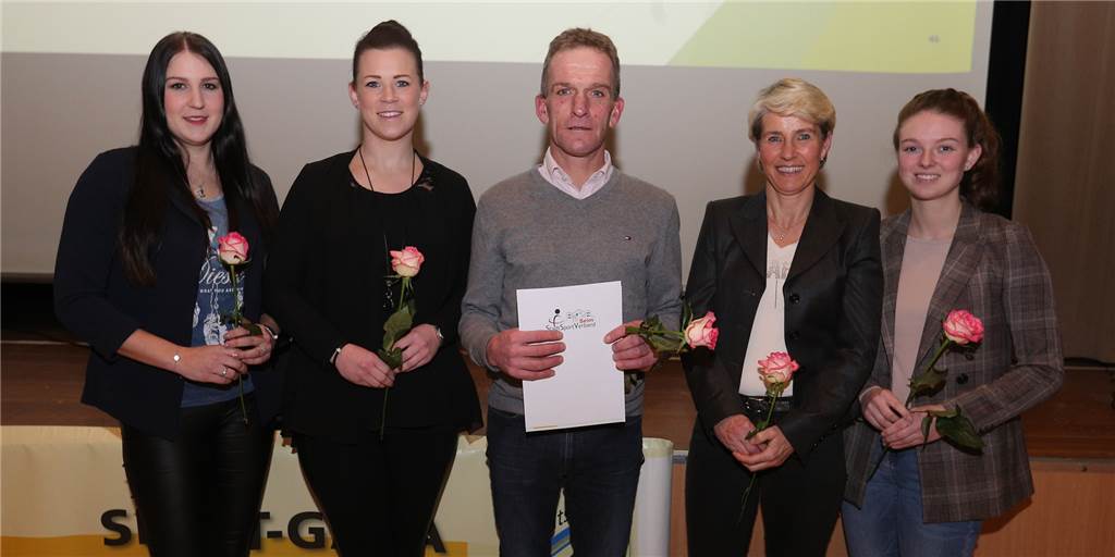 „Eine Mischung aus Glück und Können“ - Stadtsportverband ehrt Lützow-Reitequipe „Eine Mischung aus Glück und Können“ - Stadtsportverband ehrt Lützow-Reitequipe