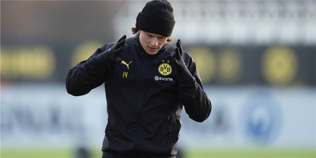Nico Schulz droht beim BVB in Vergessenheit zu geraten – gelingt noch der Durchbruch? Nico Schulz droht beim BVB in Vergessenheit zu geraten – gelingt noch der Durchbruch?