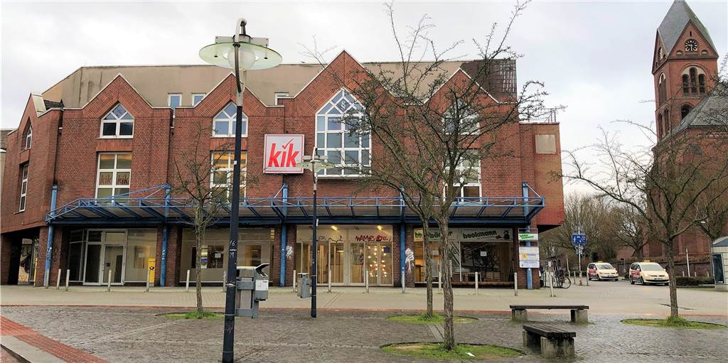 Rossmann, Woolworth und Co. kommen später als geplant in den Dortmunder Westen Der Umbau des ehemaligen Kaufhauses Konze in ein multifunktionales Geschäftshaus lässt in Lütgendortmund noch eine Weile auf sich warten.