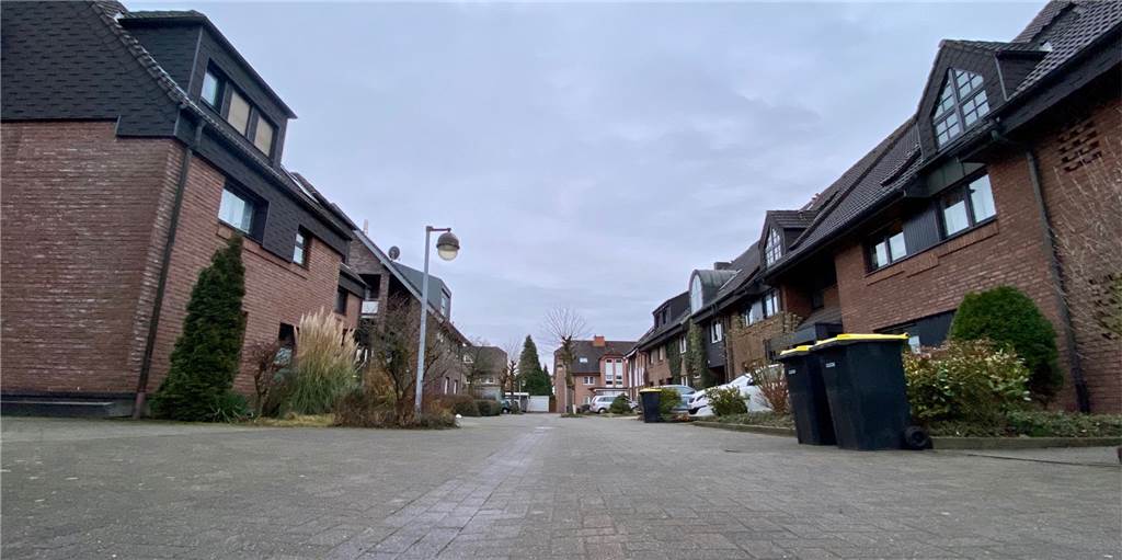 Tiefes Brummen in Halterner Wohnung: Immissionsbehörde des Kreises ist ratlos Eine Anwohnerin der Josef-Paris-Straße Haltern leidet seit Januar unter einem mysteriösen Brummton.