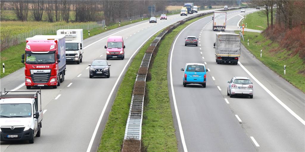Wenn der automatische Pkw-Notruf zum tückischen Problem für die Feuerwehr wird Der vermeintliche Autounfall auf der A31 zwischen Heek und Legde am Mittwoch entpuppte sich als Fehlalarm.
