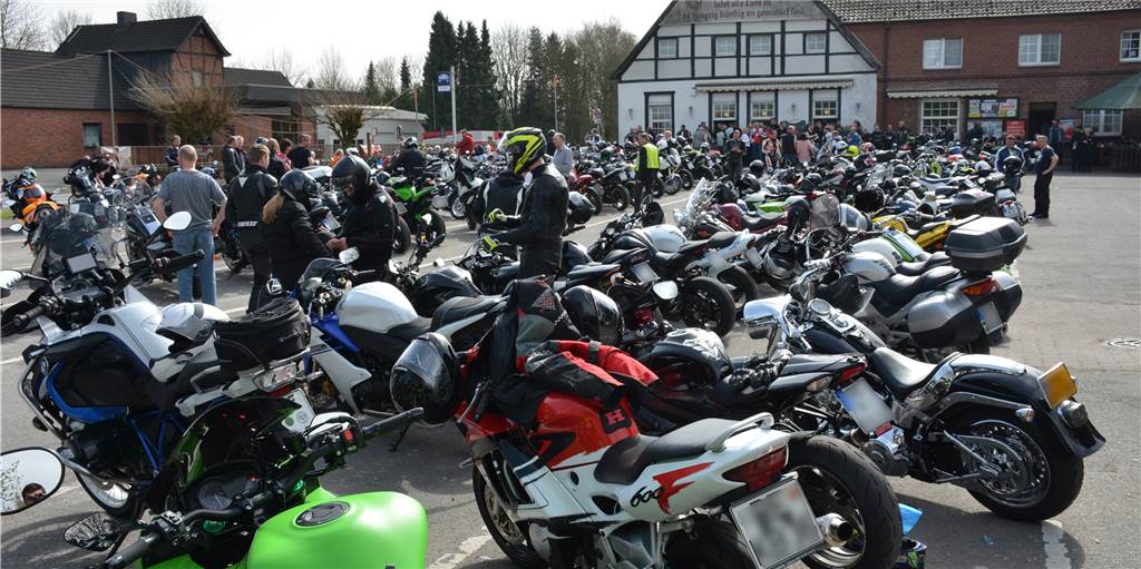Kampf gegen den Motorradlärm in Haltern - Polizei kann nur Schwerpunktaktionen anbieten Im Bau- und Verkehrsausschuss wurde engagiert über das Thema Motorradlärm diskutiert.