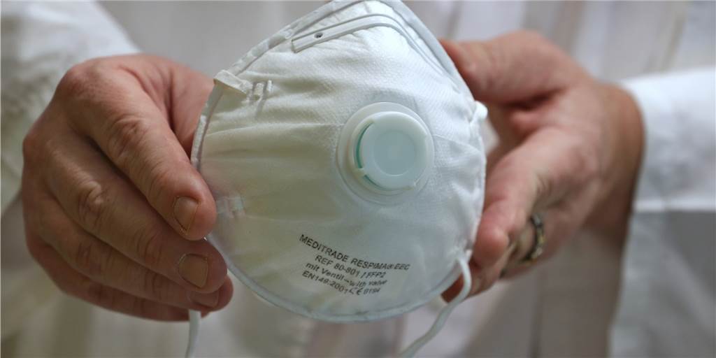 Coronavirus in Ascheberg offiziell bestätigt: Ganze Familie soll unter Quarantäne stehen Coronavirus in der Gemeinde Ascheberg: Die Kreisverwaltung Coesfeld hat am Freitag bestätigt, dass es auch Infizierte in Ascheberg gibt. Eine ganze Familie soll unter Quarantäne stehen, weil der Verdacht besteht, dass sie sich bei dem Erstinfizierten angesteckt haben könnte.