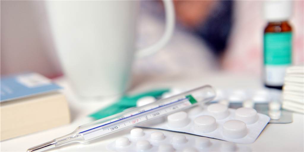 Aktuelle Grippewelle bisher folgenschwerer als das Coronavirus: 119.280 Kranke, viele Tote Der Grippevirus hat in diesem Winter schon bei mehr als 119.000 Menschen zugeschlagen. Dagegen ist die Zahl der mit dem Coronavirus-Infizierten bisher verschwindend gering.